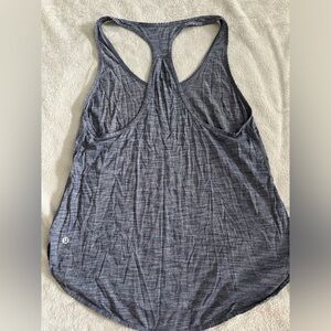 lululemon tank top size 8